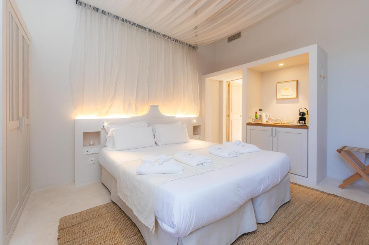 Yartan Boutique - Adults Only 4*